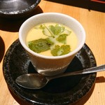 炭火焼鳥と水炊き 五郎一 - 蘭王たまごとみつせ鶏の茶碗蒸し