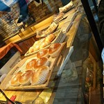 ゆめ酵母 ひげのぱん屋 - 