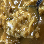 カレーや マドラス - ご飯とルーにチーズが絡みます