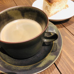 繭久里カフェ - コーヒーとおからテーズケーキ