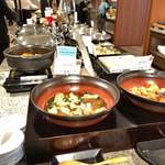 MAIN DINNING FOUR POINT - 