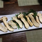 かたつむり - 焼き松茸