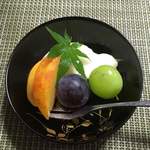 かたつむり - フルーツ盛り合わせ