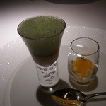 レフェルヴェソンス - アミューズ／北の海から～／ツブ貝、生海苔、デコポンとフェンネルを２口で