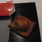 レフェルヴェソンス - アミューズ／アップルパイ＃２～／手長海老、ほうれん草、フォアグラ、アーモンド