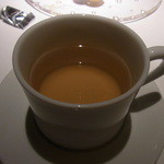 レフェルヴェソンス - カフェ／ハーブティー／茶色い２杯目