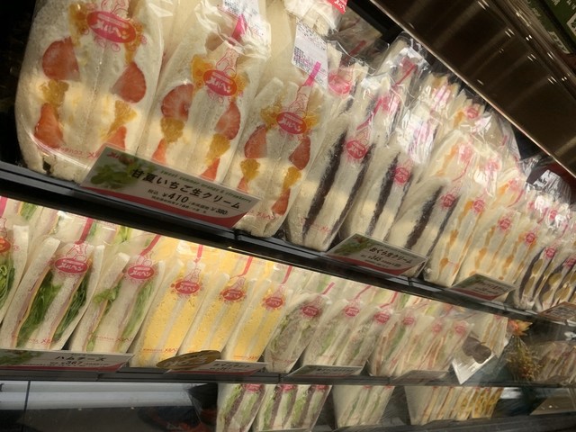 サンドイッチハウス メルヘン 大丸東京店 東京 サンドイッチ 食べログ
