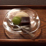 御料理 寺沢 - ｼｬｲﾝﾏｽｶｯﾄ､豊水梨､自家製羊羹