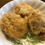 おふくろ亭 - 2019/10/15
      ホル鍋定食 ニンニク 500円
      チキンフライ 100円
      ナス 玉ねぎフライ 100円