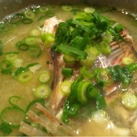 丸新 - ボラのアラ汁