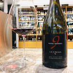 エノテカ  - その年の中で 最も出来の良かった9つの樽を厳選して造られるラ・クレマの最上級ライン