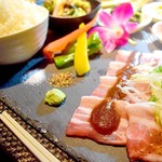 国産焼肉食べ放題 牛若丸 - 