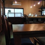萠菖軒 - 座った場所からパチリ