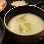 割烹 傳承ゑ美寿 - 白味噌の味噌汁は焼き茄子入り