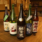 Tetsu No Ya - 月ごとに入れ替わる純米酒は種類豊富です。御来店時にご紹介しております。