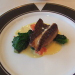 ブラッスリ 風間 - 胡椒鯛のポワレ　オレンジ風味ソース