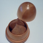 Fujiya 1935 - 2012年2月栗の中に栗