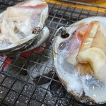 海の公園かき小屋 - 北海道産ホッキ貝