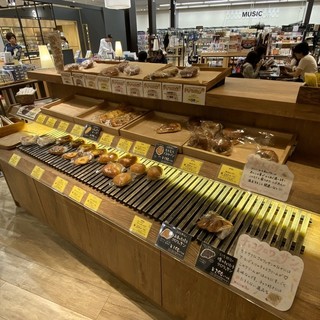 コシニール ベーカリーカフェ_2