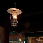 蕎麦屋蛍 - 仄かに照らすランプ