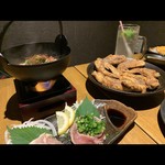 はかた地鶏にレモンサワー 炭火どり - 