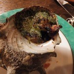 イカリヤ食堂 - サザエのトマトエスカルーゴ