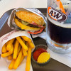 A＆W 石垣店
