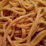 満留賀静邨 - そばは、太め、香りなし。こしは、うどん。