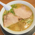 なおちゃんラーメン - 「ワンタンメン」（800円）をいただきました。