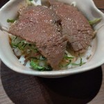 おにく亭 - 肉ご飯