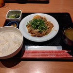 魚民 - 【2019.10.16(水)】牛肉のスタラー定食600円