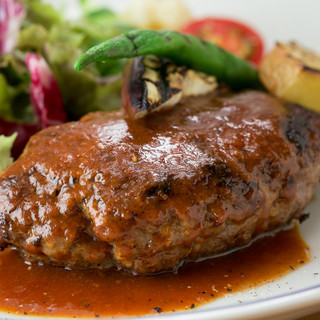 漢方和牛＆漢方三元豚のハンバーグ