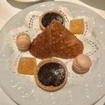 カランドリエ - 焼き菓子　　暖かいチョコレートタルト、マカロン、