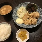 串かつ・一品料理 串たつ - からあげ定食