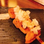 華蔵 - 鮭のハラス焼き。絶品！