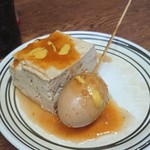 かじまや - オデンの焼き豆腐と玉子