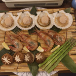 海石榴 - 焼き物