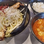 濃厚辛味噌ラーメン からみそや - 