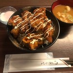 唐揚げ丼タマリ - 大須唐揚げ丼　半熟玉子