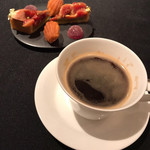 ラ ターブル ドゥ ジョエル・ロブション - 