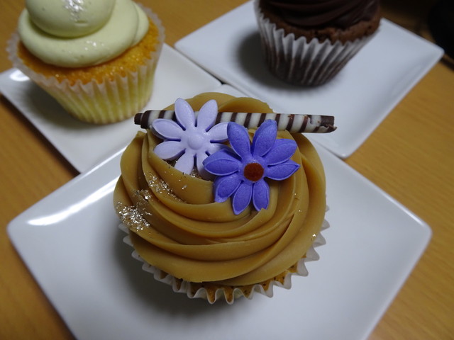 ローラズ カップケーキ 舞浜イクスピアリ店 Lola S Cupcakes リゾートゲートウェイ ステーション ケーキ 食べログ ローラズ カップケーキ 舞浜イクスピアリ店 Lola S Cupcakes リゾートゲートウェイ ステーション ケーキ 食べログ