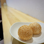 四季茶 - ごま団子