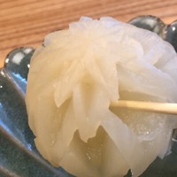 柚木元 - カブを菊の花に。
                    お汁が美味しくて飲み干しました。
                    
                    
                    