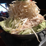 Chiran Dori Kuroyaki Gyuumotsu Nabe Monjirou - 