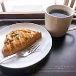 スターバックスコーヒー - パンプキンスコーンとコーヒー