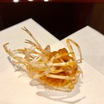 天ぷら たけうち - 長崎産 天然車海老 頭 海老味噌の塩辛で
