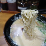 Ichikakuya - バリカタでもないバリカタ麺リフト