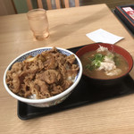 Yoshinoya - 牛丼＋とん汁