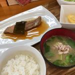 旬菜 とりどり - 秋鮭煮付け 850円