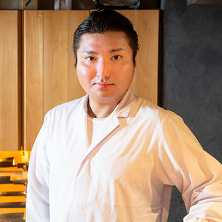 浅倉鼓太郎氏（アサクラコタロウ）─独創性が光る美食の探求者